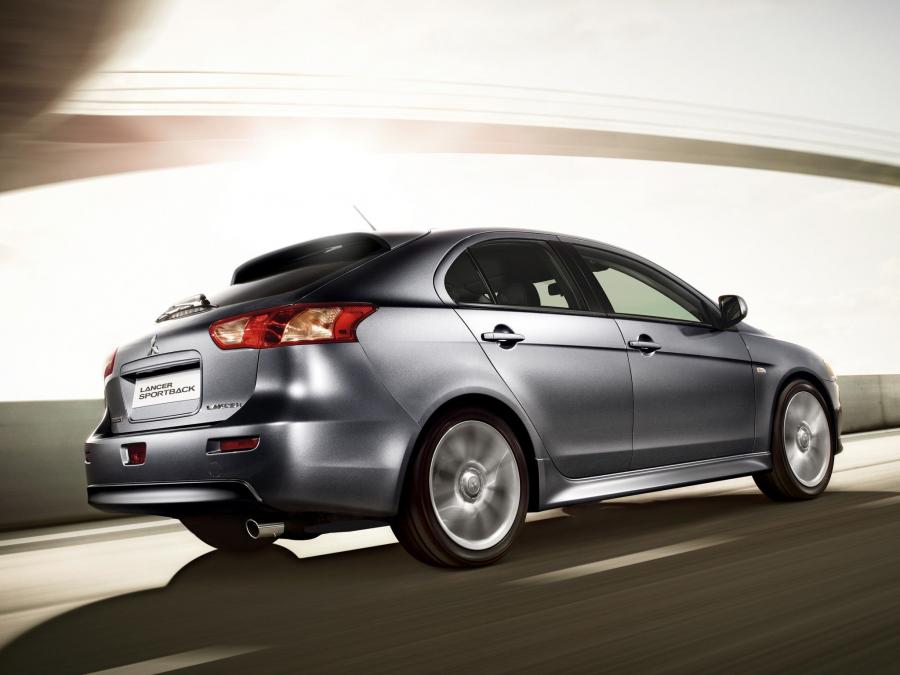  Mitsubishi Lancer Sportback 2008 года  (фото 11 из 42)